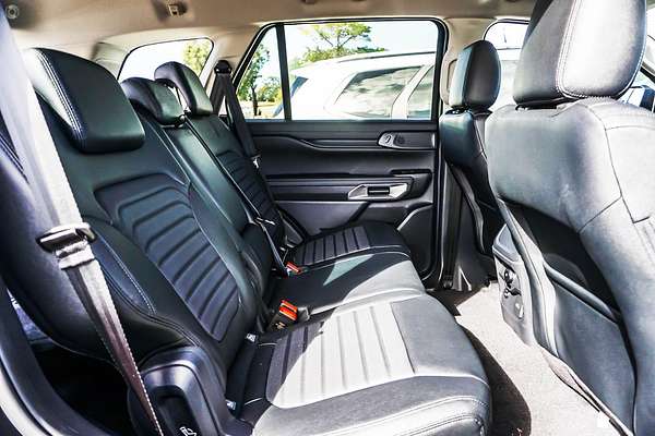 2025 Ford Everest