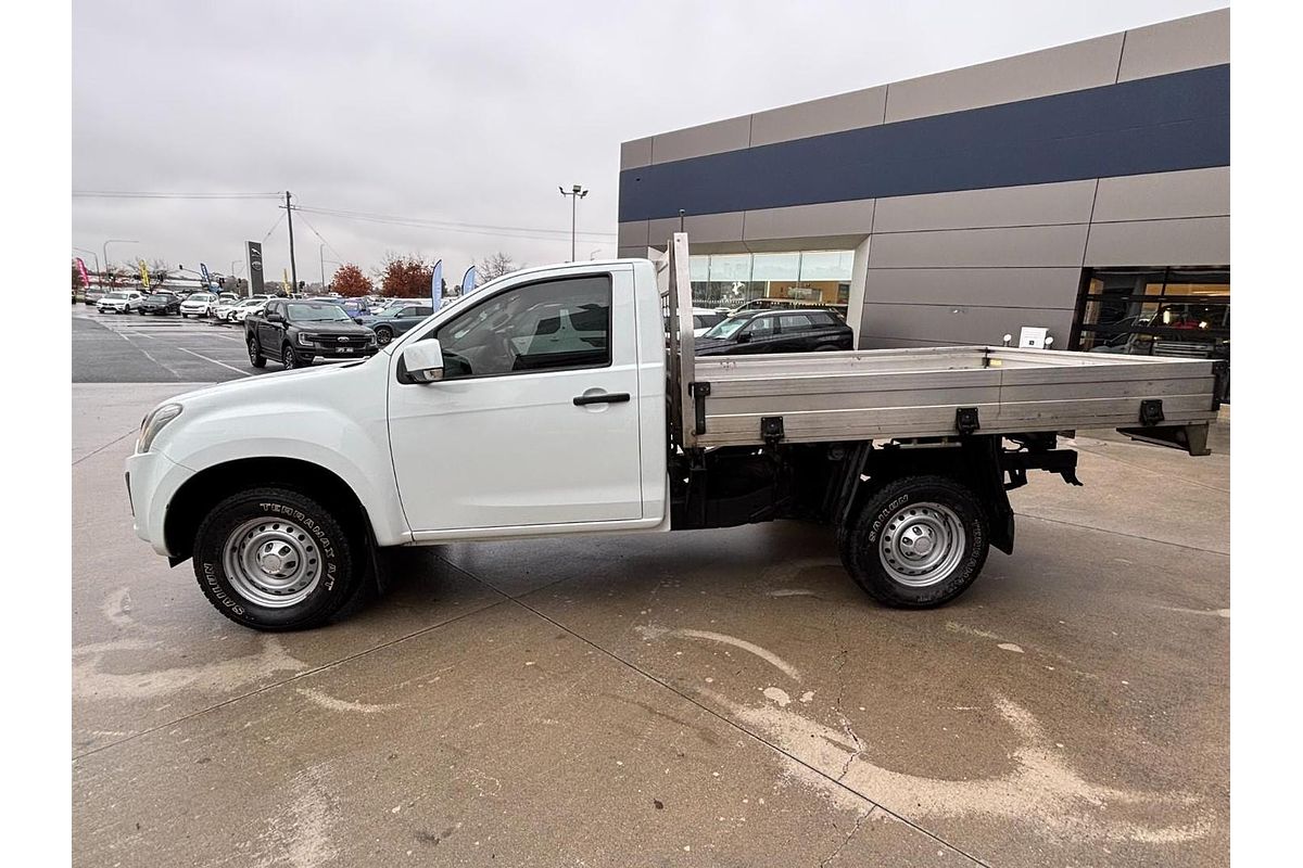 2017 Isuzu D-MAX SX High Ride Rear Wheel Drive
