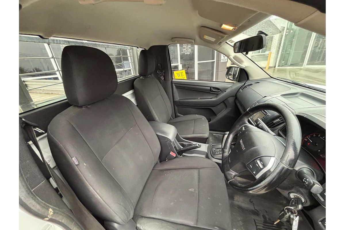 2017 Isuzu D-MAX SX High Ride Rear Wheel Drive
