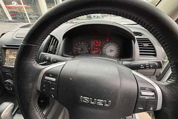 2017 Isuzu D-MAX SX High Ride Rear Wheel Drive