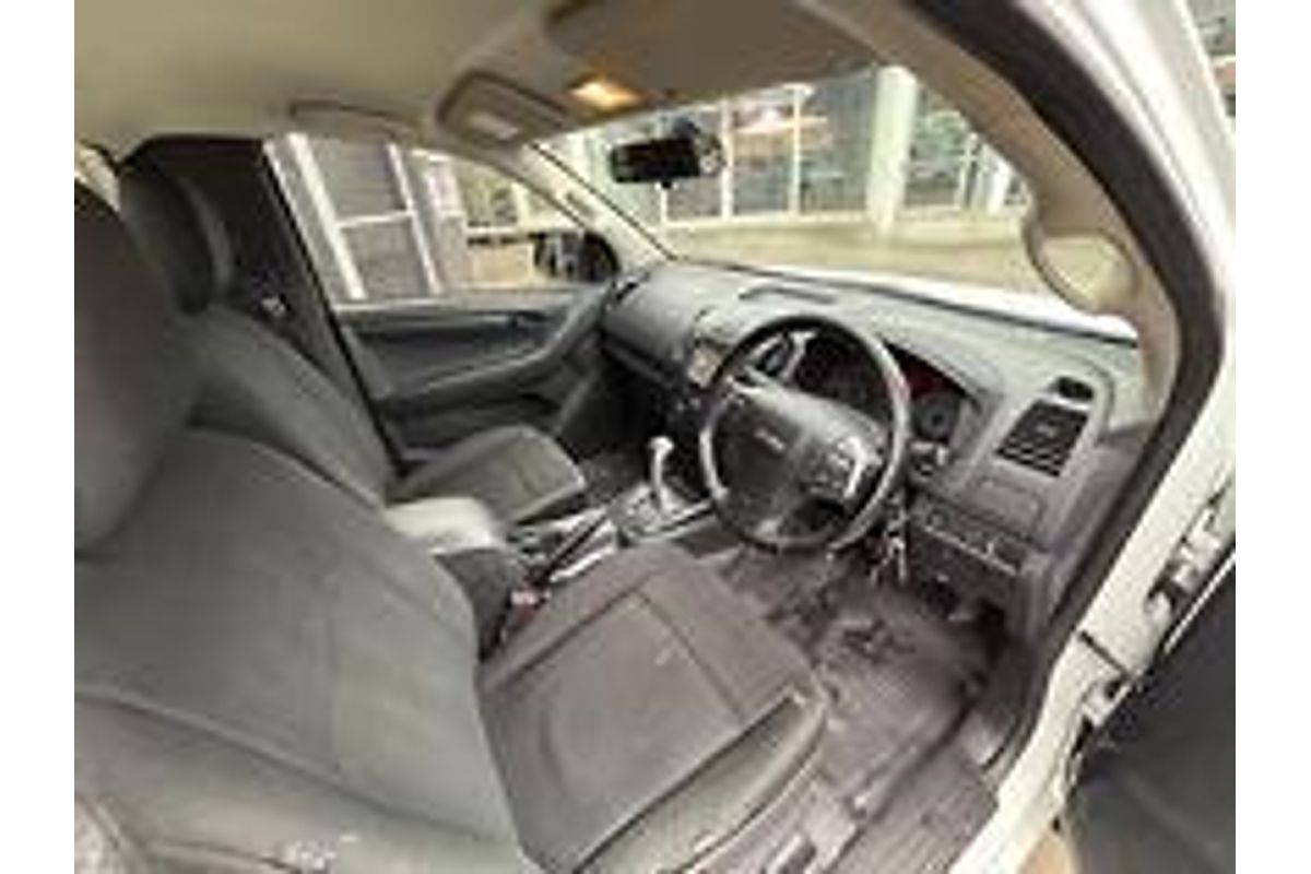 2017 Isuzu D-MAX SX High Ride Rear Wheel Drive