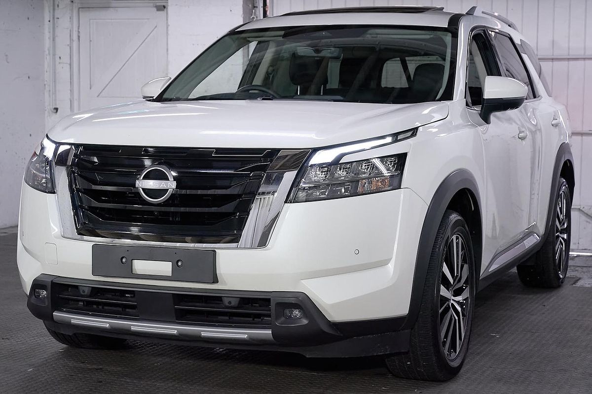 2023 Nissan Pathfinder Ti-L R53
