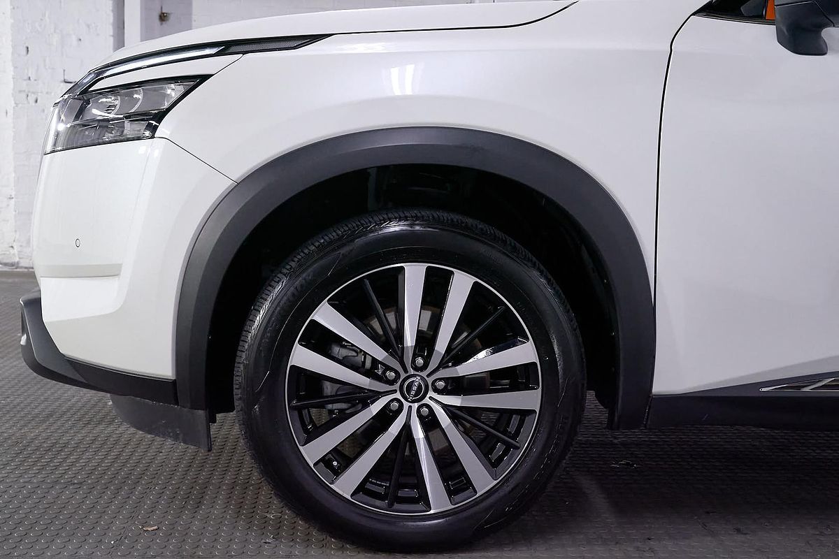 2023 Nissan Pathfinder Ti-L R53
