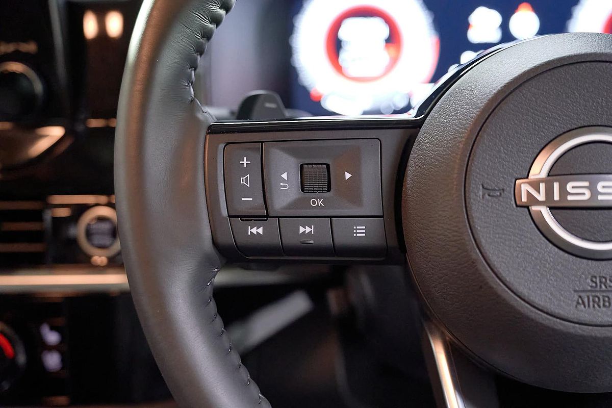 2023 Nissan Pathfinder Ti-L R53