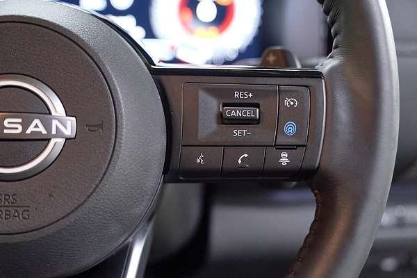 2023 Nissan Pathfinder Ti-L R53