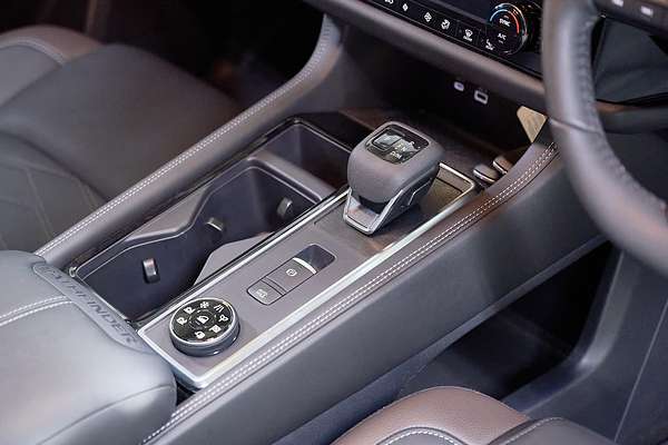 2023 Nissan Pathfinder Ti-L R53