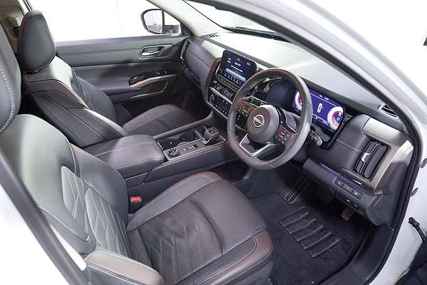 2023 Nissan Pathfinder Ti-L R53
