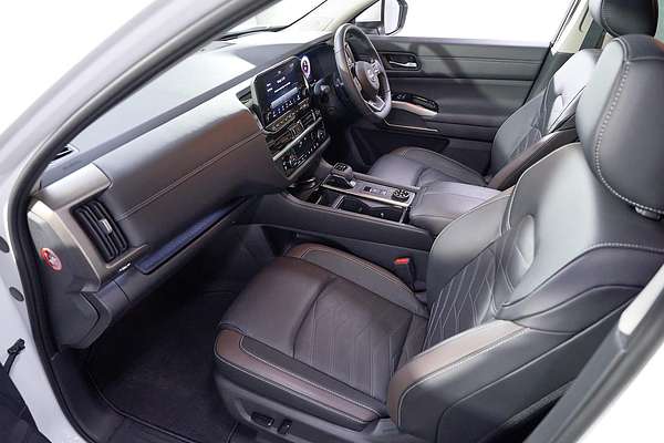 2023 Nissan Pathfinder Ti-L R53
