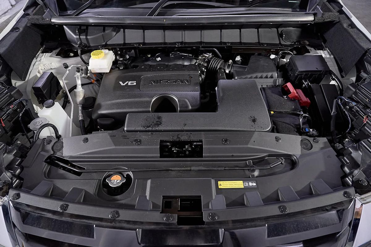 2023 Nissan Pathfinder Ti-L R53