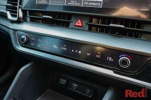 2022 Kia Sportage SX NQ5