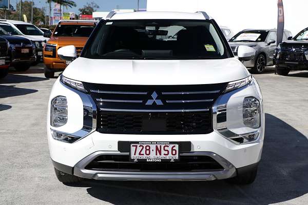 2025 Mitsubishi Outlander LS ZM
