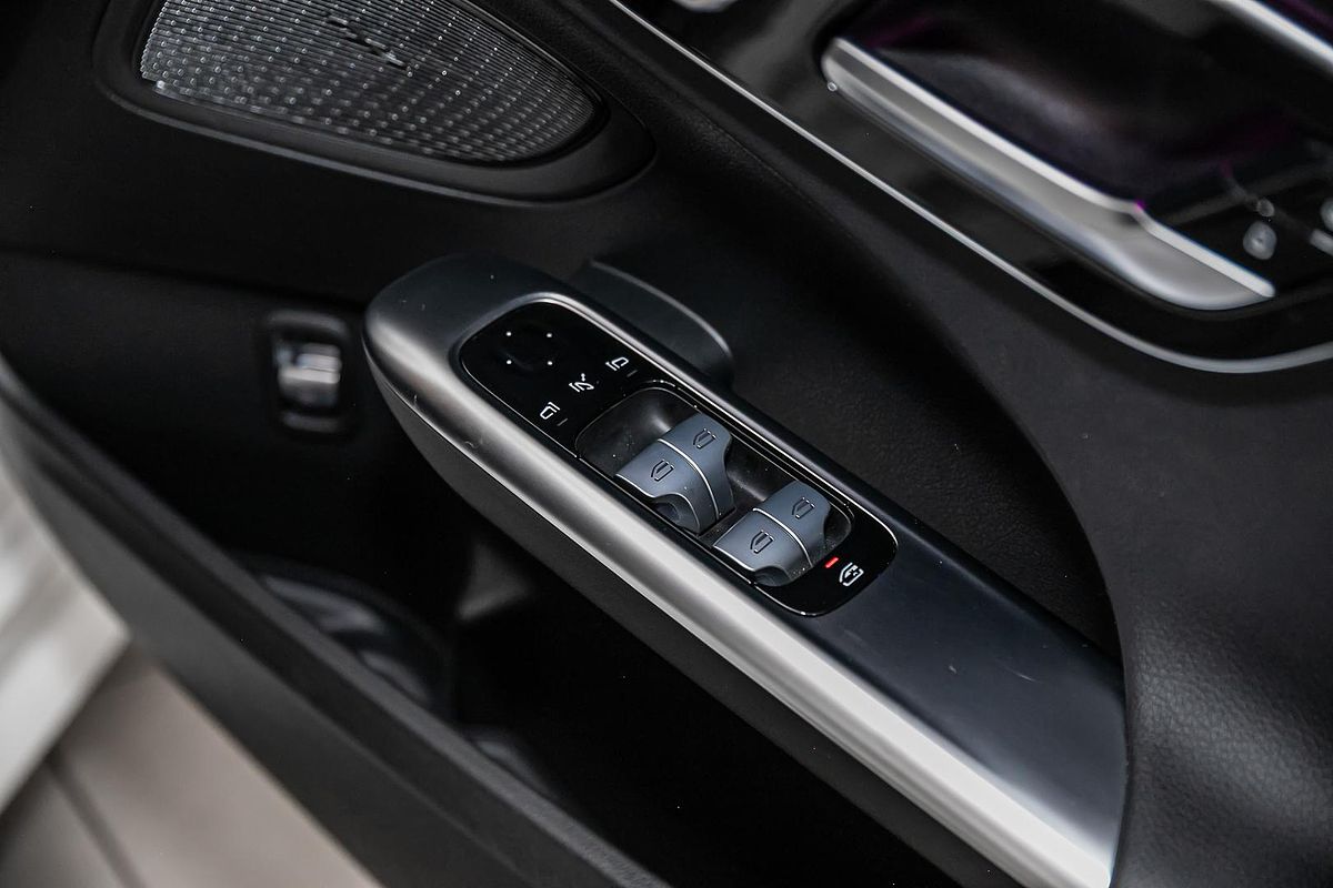 2024 Mercedes-Benz C-Class C300 W206