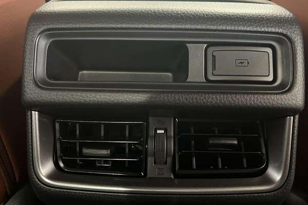 2025 Mazda BT-50 SP TF 4X4
