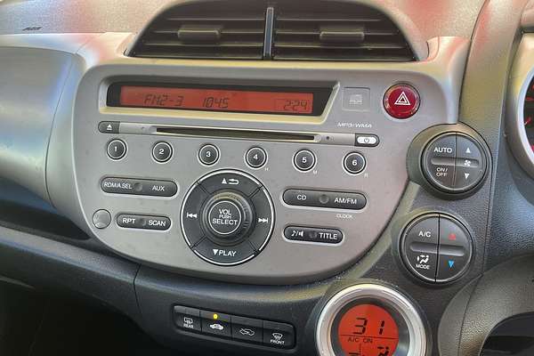 2012 Honda Jazz Vibe GE