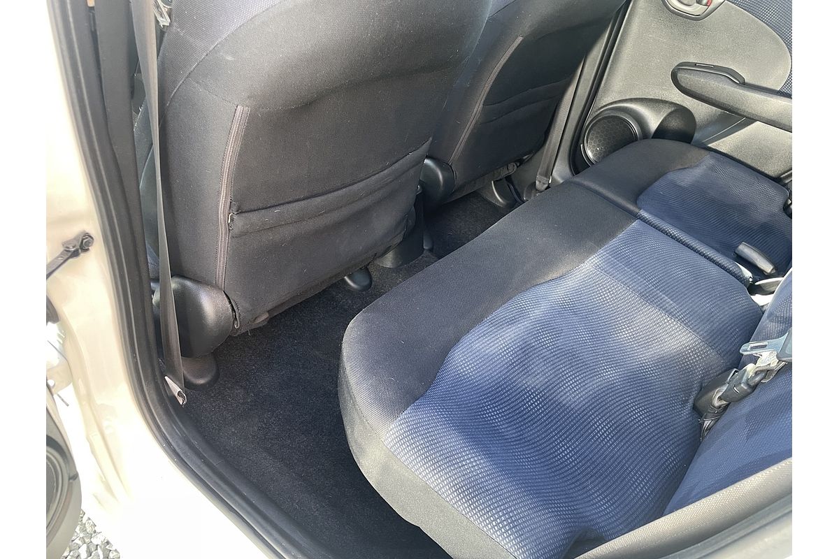 2012 Honda Jazz Vibe GE