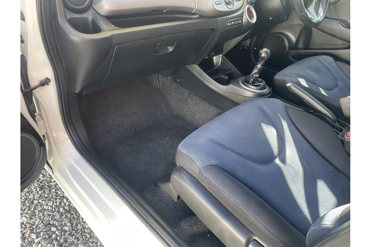 2012 Honda Jazz Vibe GE