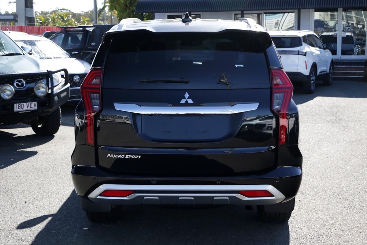 2022 Mitsubishi Pajero Sport GLS QF