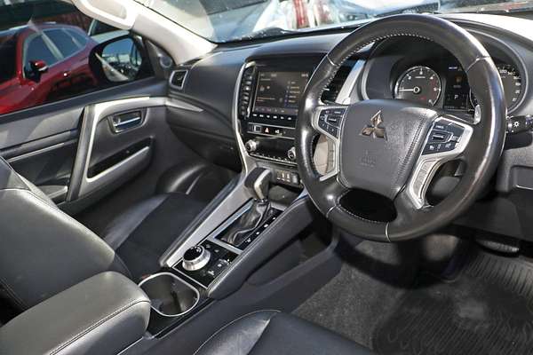 2022 Mitsubishi Pajero Sport GLS QF