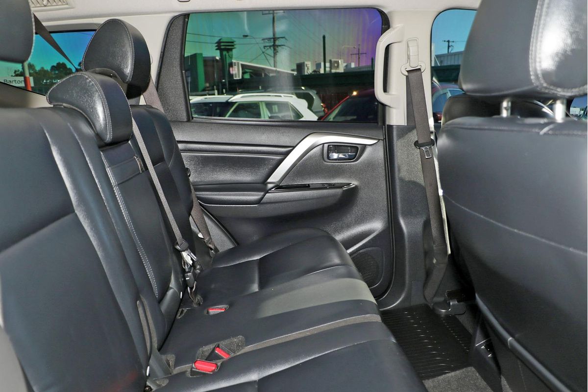 2022 Mitsubishi Pajero Sport GLS QF