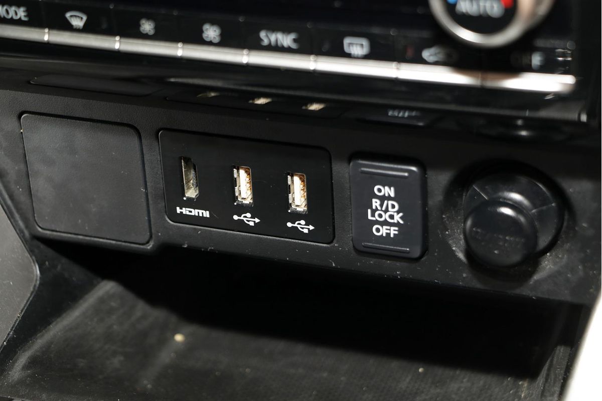 2022 Mitsubishi Pajero Sport GLS QF