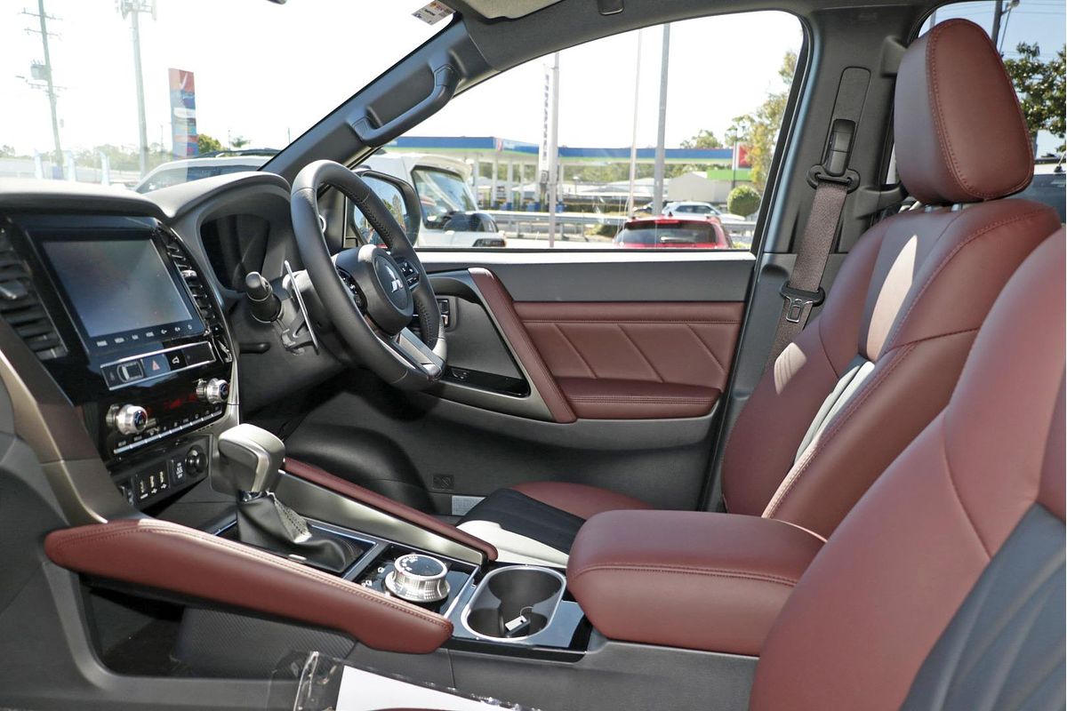 2025 Mitsubishi Pajero Sport GSR QG