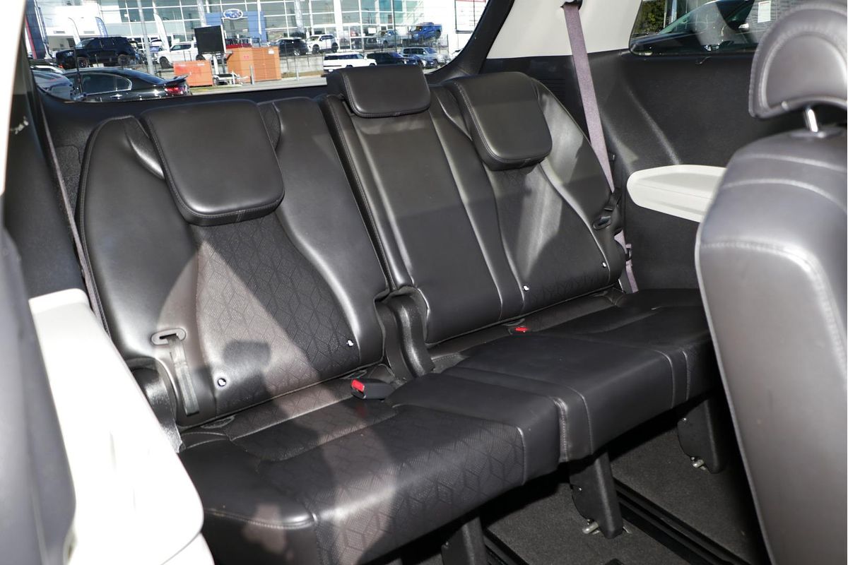 2022 Kia Carnival Platinum KA4