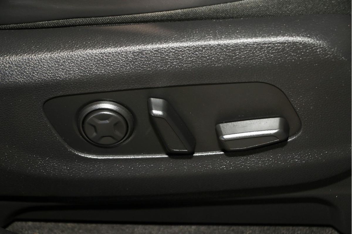 2022 Kia Carnival Platinum KA4