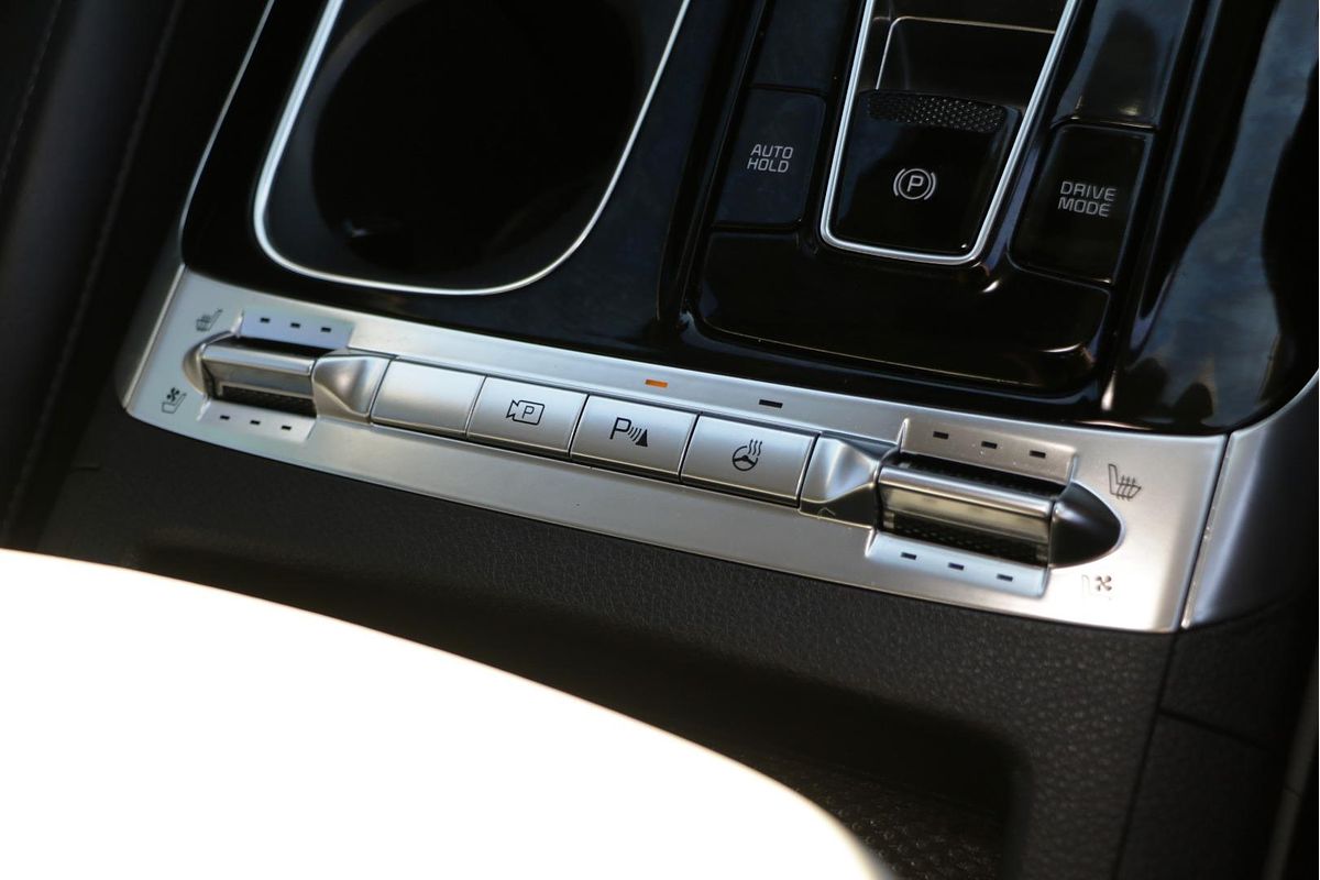 2022 Kia Carnival Platinum KA4