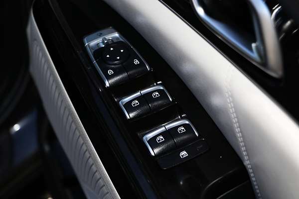 2022 Kia Carnival Platinum KA4