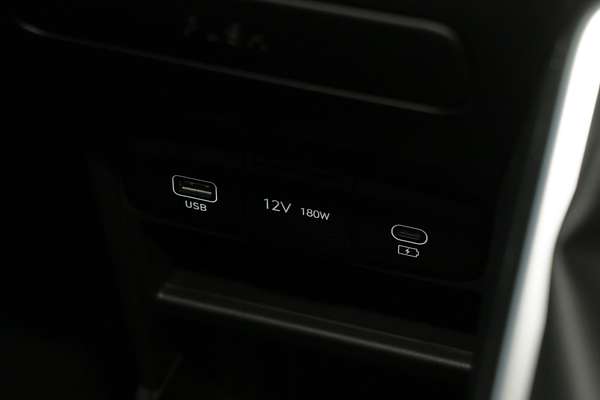 2025 Hyundai STARIA LOAD  US4.V3