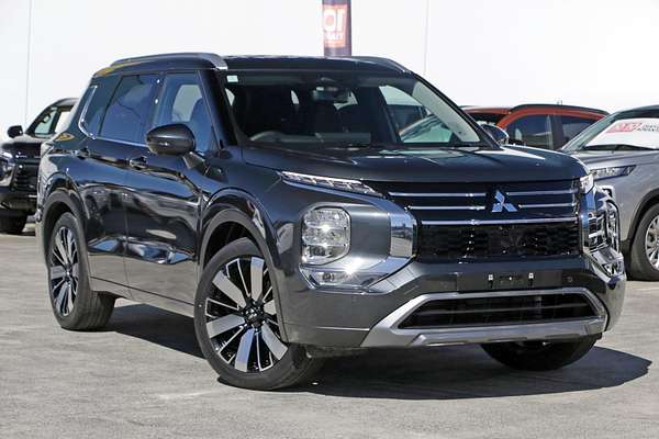 2025 Mitsubishi Outlander Exceed ZM