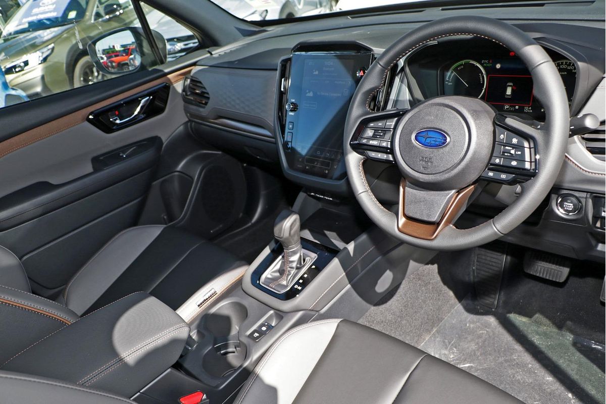 2025 Subaru Forester Hybrid Sport S6