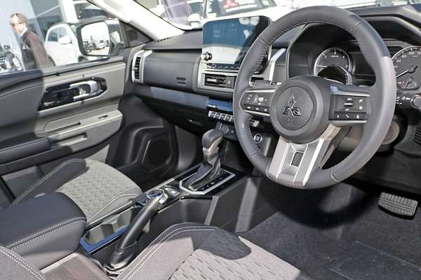 2024 Mitsubishi Triton GLS MV 4X4