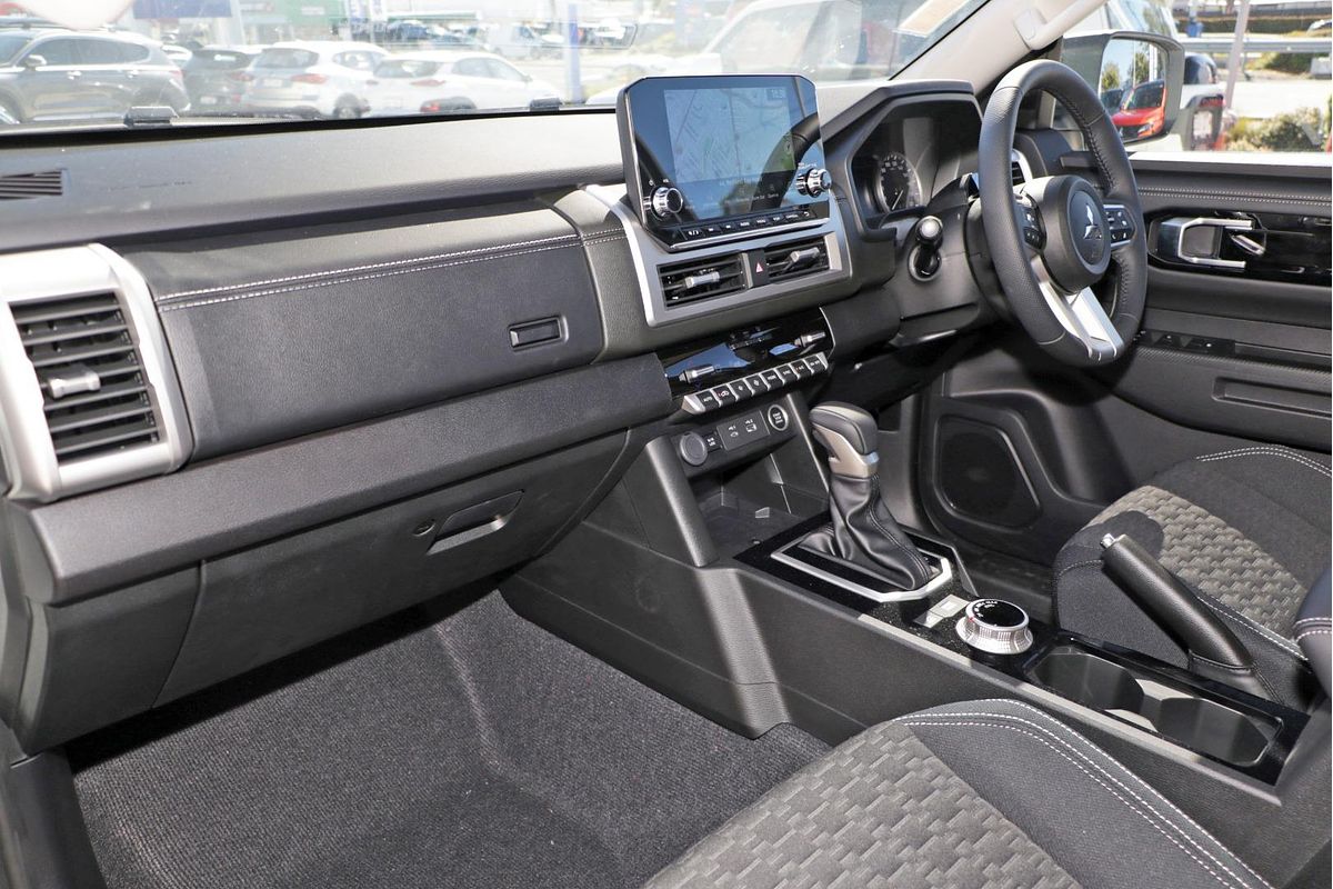2024 Mitsubishi Triton GLS MV 4X4
