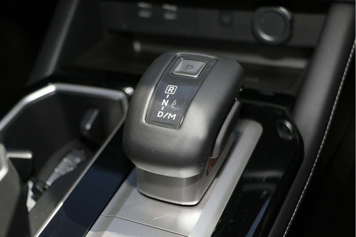 2025 Mitsubishi Outlander Exceed ZM