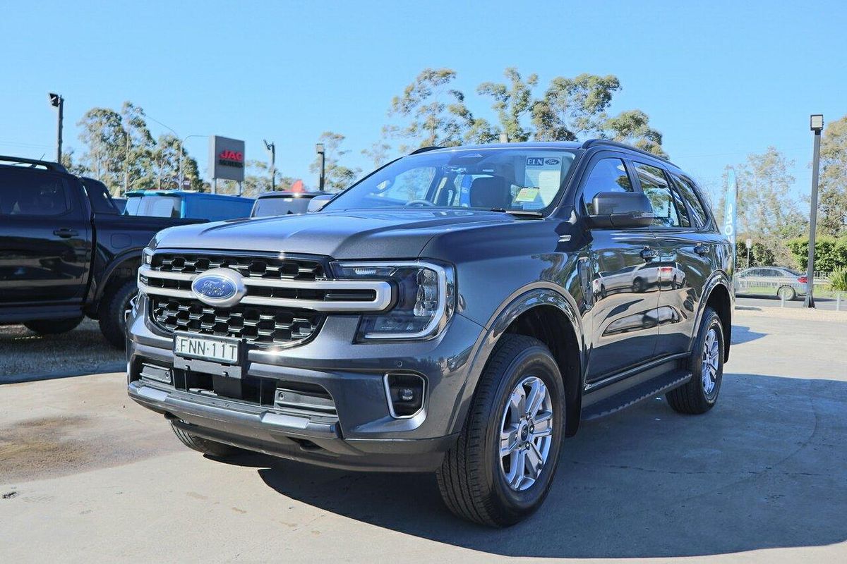 2024 Ford Everest Ambiente 2.0L