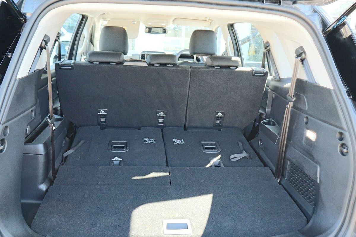 2024 Ford Everest Ambiente 2.0L