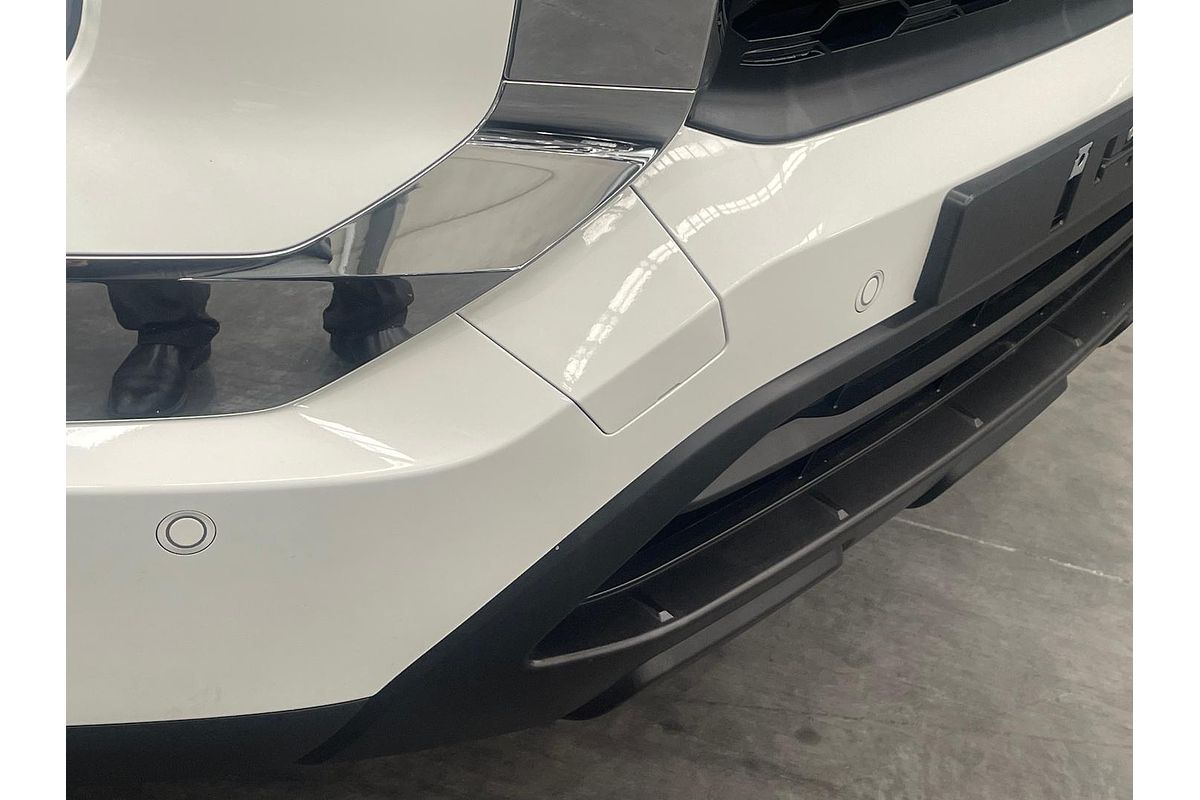 2024 Mitsubishi Outlander ES ZM