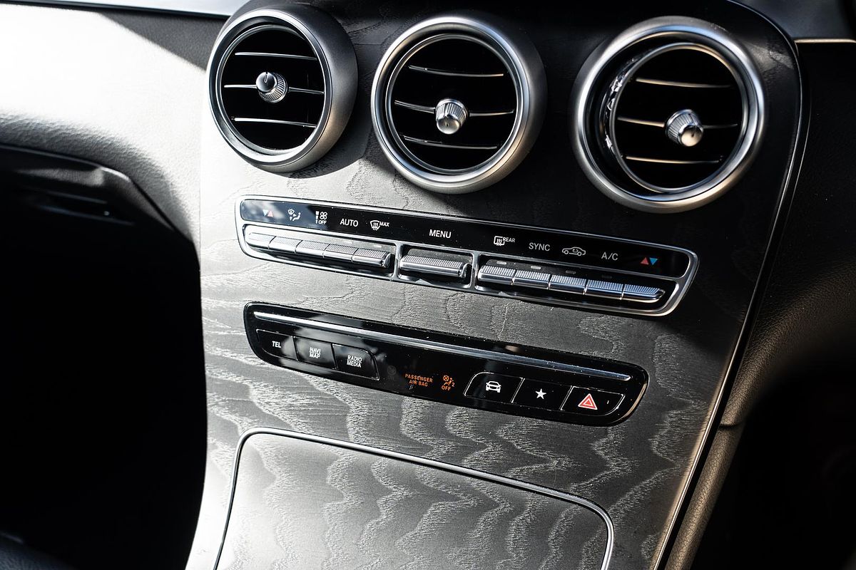 2022 Mercedes-Benz GLC-Class GLC200 X253