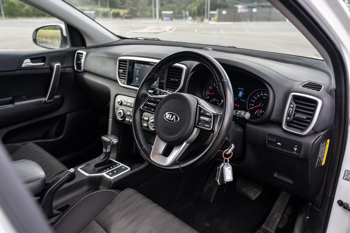 2020 Kia Sportage S QL