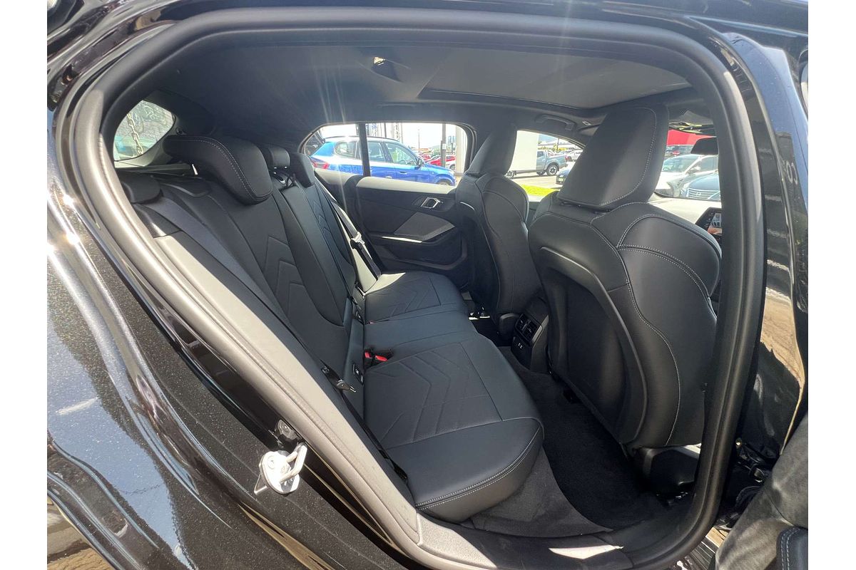 2024 BMW 1 Series 118i M Sport F40