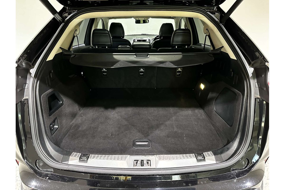 2019 Ford Endura Titanium CA