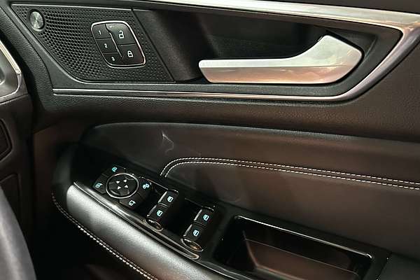 2019 Ford Endura Titanium CA