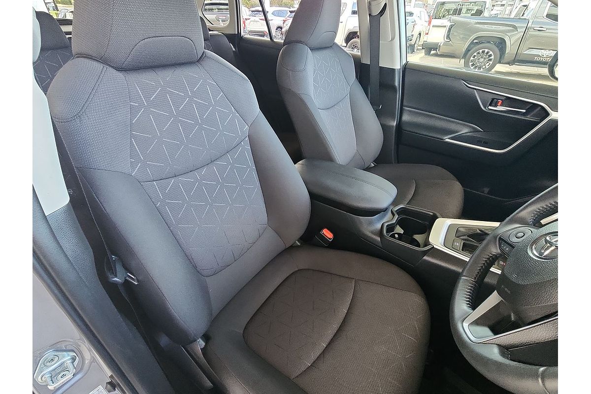 2021 Toyota RAV4 GXL AXAH52R