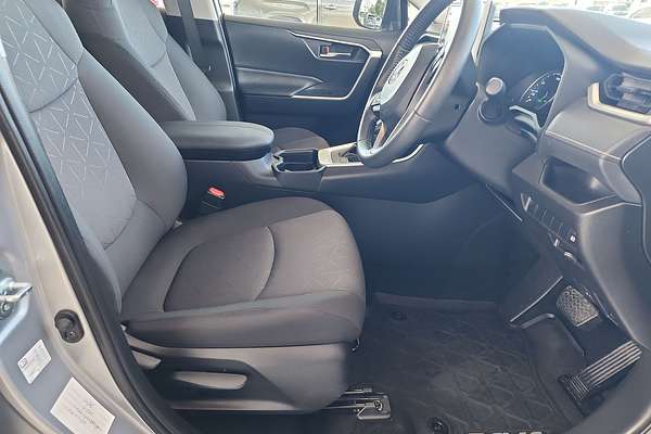 2021 Toyota RAV4 GXL AXAH52R