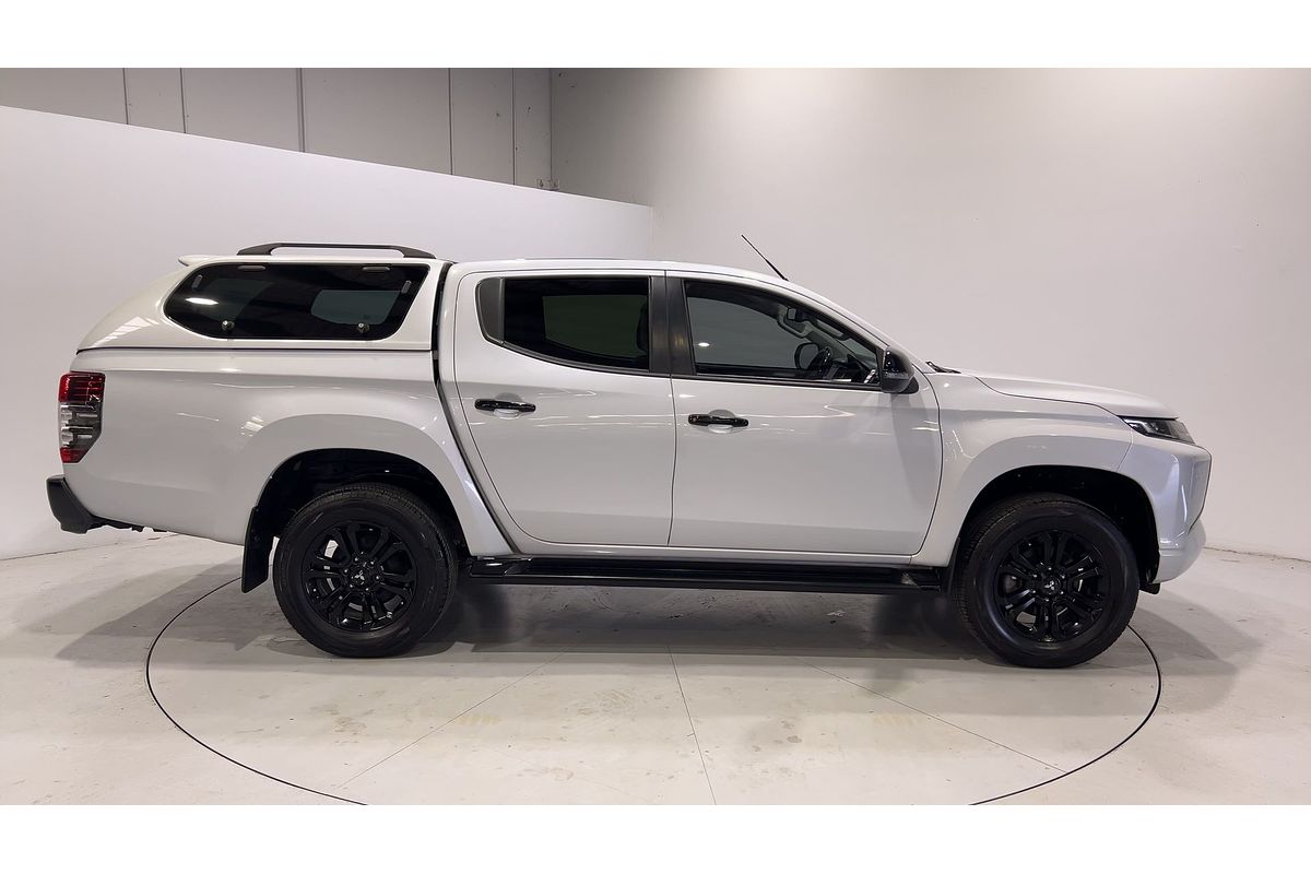 2022 Mitsubishi Triton GSR MR 4X4