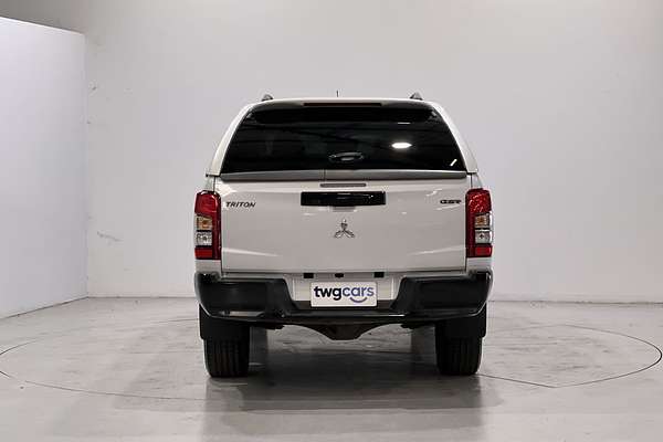 2022 Mitsubishi Triton GSR MR 4X4
