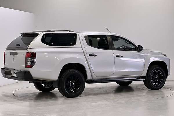2022 Mitsubishi Triton GSR MR 4X4