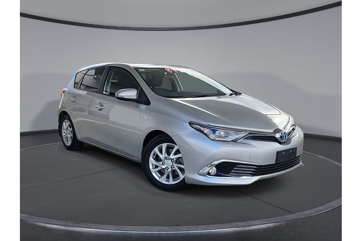 2017 Toyota Corolla Hybrid ZWE186R