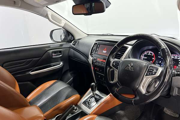 2022 Mitsubishi Triton GSR MR 4X4